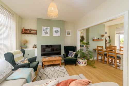 Roath Apartamento | 2 BR Neutral Sanctuary - 27 Min To Cardiff Castle