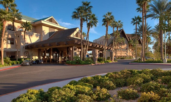 Las Vegas Complejo | 2 BR Suite - All Taxes & Resort Fees Included In Price