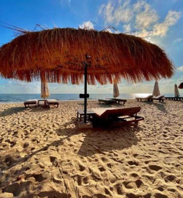Port Said Governorate Chalet De Esquí | 2 BRs Chalet in Helnan Resort with access to the sea and Pools