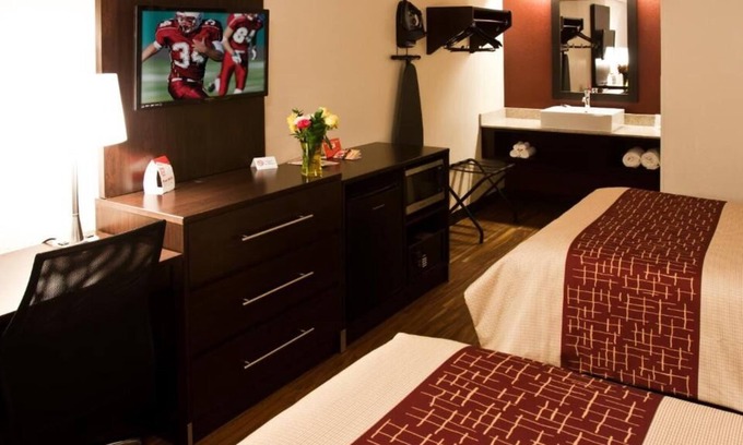 Dublin Casa | 2 Budget-Friendly Units! FREE Parking, Short Drive to Riverside Crossing Park