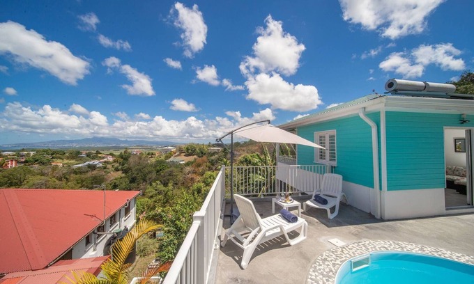 Riviere-Salee Casa | 2 Bungalós con 2 Piscinas: Vista al Mar (Azul y Naranja)