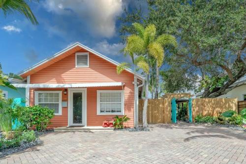 Lake Worth Casa | 2-cottage Downtown Oasis, Poolspa By Pmi