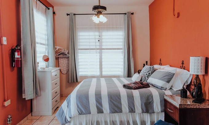 Rio Piedras Apartamento | 2 acogedoras habitaciones para estudiantes universitarios con aire acondicionado