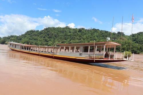 Bokeo Province Alquiler De Eote | 2 days Mekong cruise package with Mekong Lover Cruise from Houay Xay to Luang Prabang or Mekong cruise from Luang Prabang to Huay Xai - Thailand