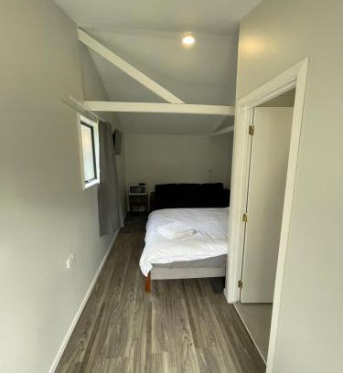 Rotorua Chalet De Esquí | 2 Double Beds including 1 Sofa Bed Garden Charlet unit C, 9 Steles Lane, Rotorua