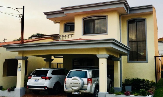 Guácima Casa | Vrbo Property