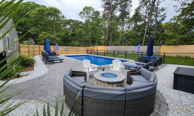 North Eastham Casa | 2 casas de Eastham en un lote: camine hasta Bay Beach.