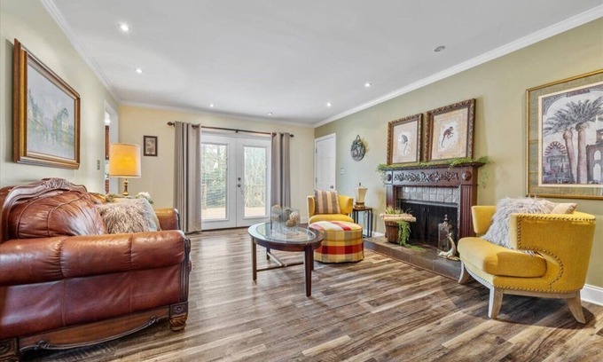 Peachtree City Casa | 2 King Beds , 8 miles to Trilith, Pets friendly, Quiet neighborhood