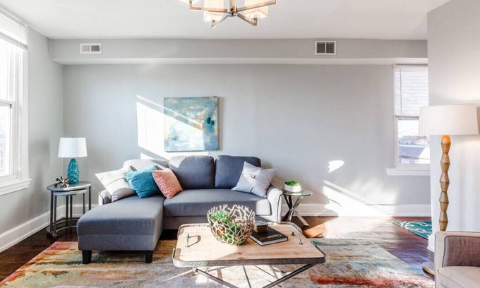 Mount Auburn Apartamento | 2 Large Apts w/ Parking - Downtown/Over the Rhine