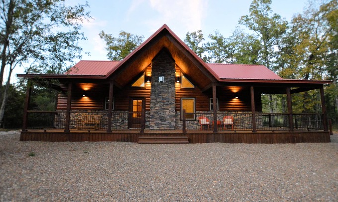 Hochatown Cabina | 2 Master Suites W Camas / extra. Ideal para 2 parejas que desean una cabina de lujo