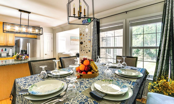 Hagerstown Casa | < 2 Mi to Dtwn Hagerstown: Townhome w/Fireplace