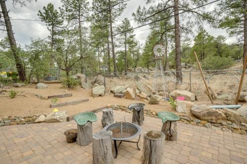 Prescott Casa | 2 Mi to Dtwn Prescott Cabin with Furnished Deck!