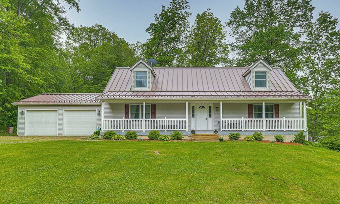 Warsaw Casa | 2 Mi to Woodbury Wildlife Area: Cozy Farmhouse!