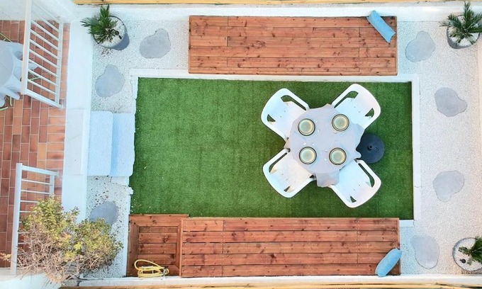 Le Brusc Apartamento | 2 min de la Plage, Parking, Terrasse & Wifi!