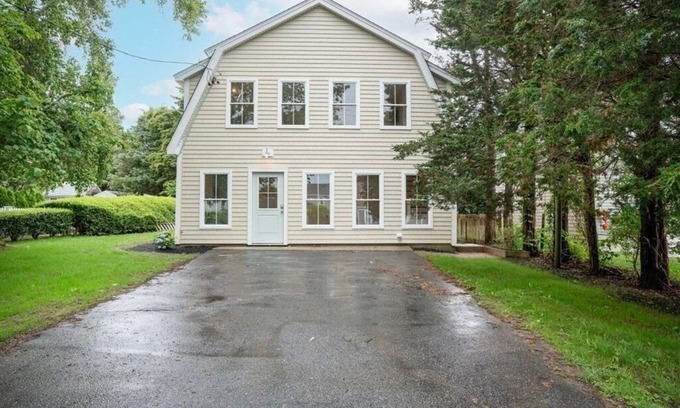 Sandwich Casa | 2 minutes to the beach! Newly renovated family-sized beach home