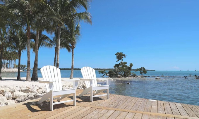 Marathon Hotel | 2 Oceant Front Room w/ Own Balcony | Short Drive to Seven Mile Bridge