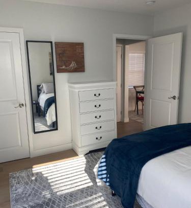 Palo Alto Apartamento | 2 Palo Alto - Fully Furnished, AC, Private, Parking & Laundry