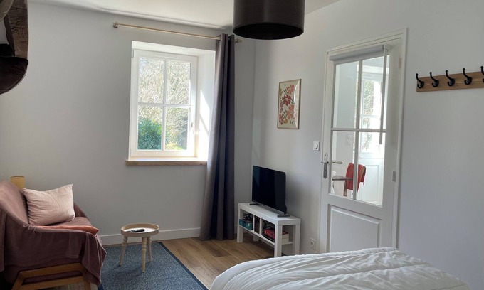 Querrien Casa | 2 person gîte rental - Bretagne Finistère Sud - water mill