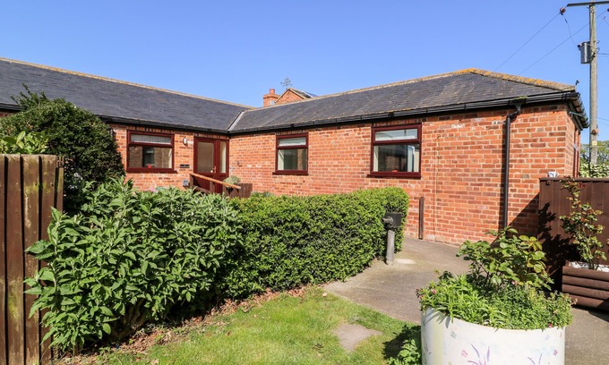 Ryther Cabaña | 2 Pines Farm Cottages, TADCASTER