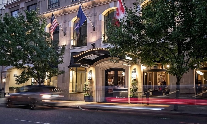 Downtown Portland Hotel | 2 Premium Units Minutes to Portland Art Museum at Dossier Hotel, Pets Allowed!