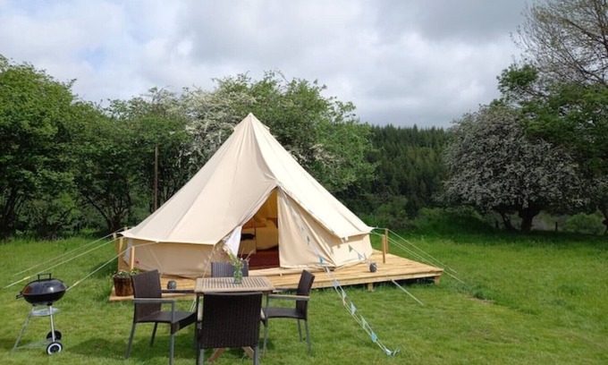 Christchurch Alquiler De RV | 2,Quiet site:own kitchen/bathroom*electric*logfire