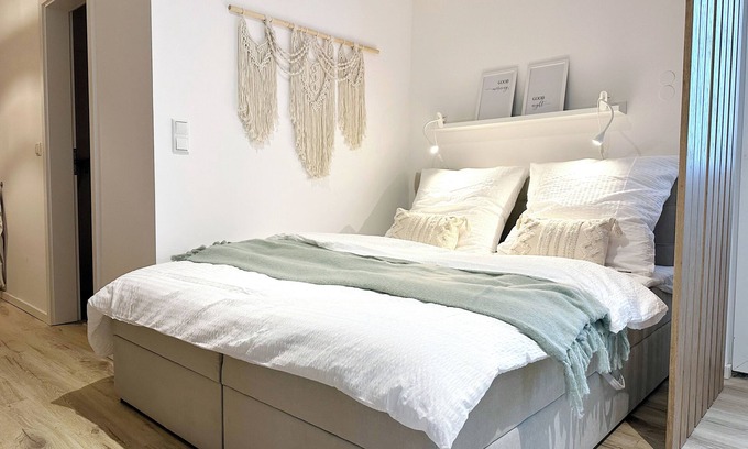 Barmbek-Sued Apartamento | 2 room ambient apartment with queen-size bed, bunk bed & sofa bed near the Alster