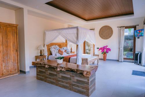 Penestanan Villa | 2 Seasons Villa Sun - Luxury with private pool