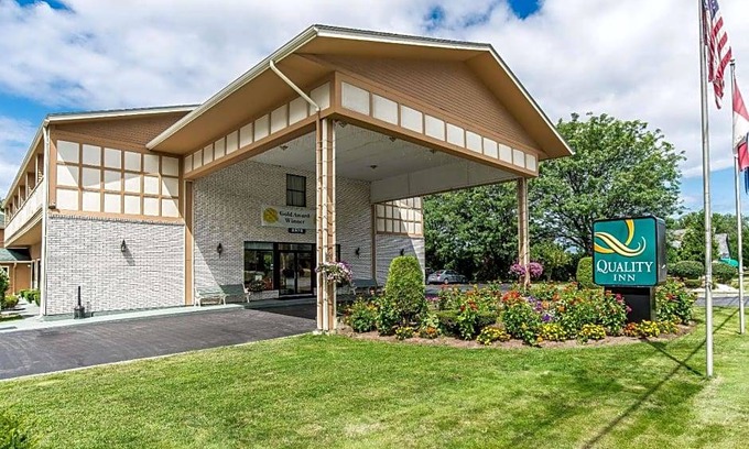 Shelburne Hotel | Hotel de 3 estrellas ∙ Quality Inn Shelburne - Burlington