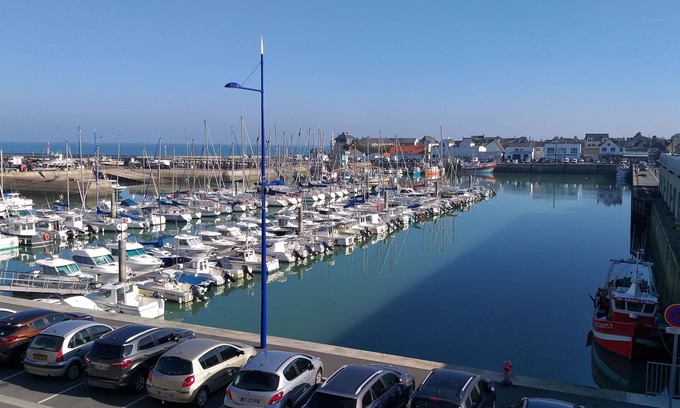 Grandcamp-Maisy Apartamento | 2 steps from the sea with a breathtaking view