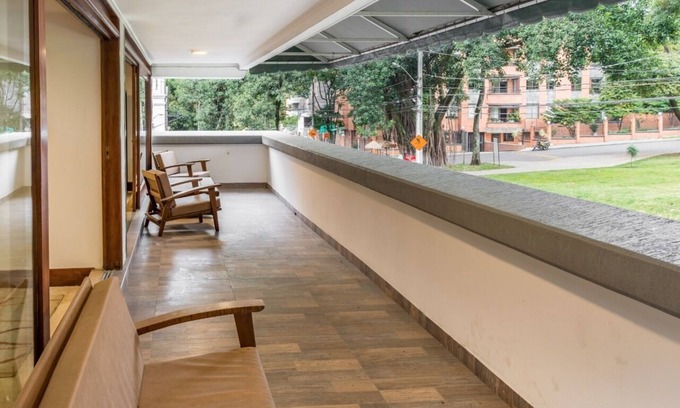 El Castillo Apartamento | 2 Story Apartment in Santa Maria - feels like home