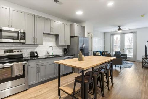 East Walnut HIlls Apartamento | 2 Stylish apartments near shops and entertainment