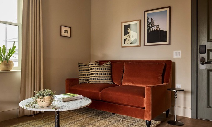 Fishtown Hotel | 2 Stylish Suites in the Heart of Philadelphia – Walk to Rittenhouse & Old City