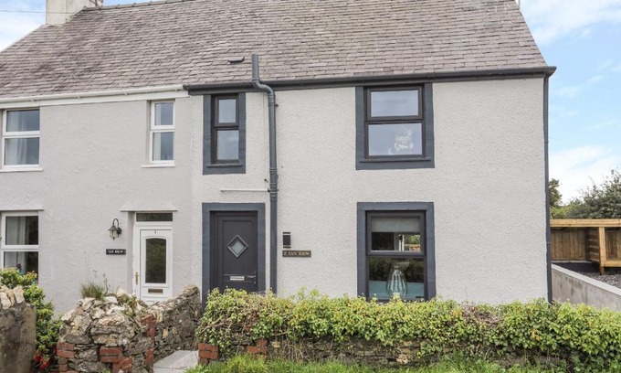 Llanfairpwllgwyngyll Casa | 2 Tan Rhiw