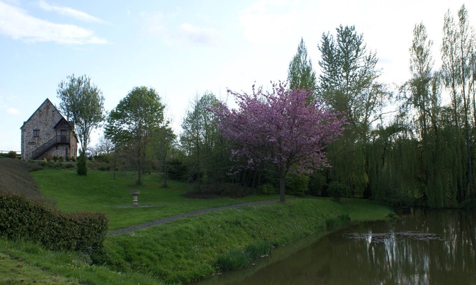 Preaux-Bocage Casa | 2 to 4 person gîte with pond near Caen