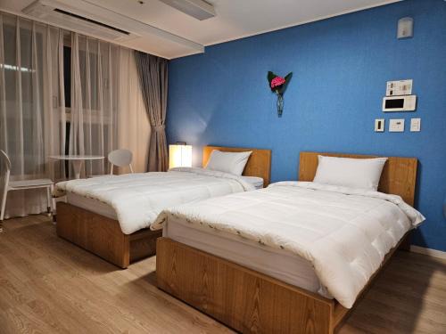 Haeundae Apartamento | #2 Twin# 2 minutes run to the sea, close to the sea, 5 minutes to Club D Oasis swimming pool, renewal fresh apartment
