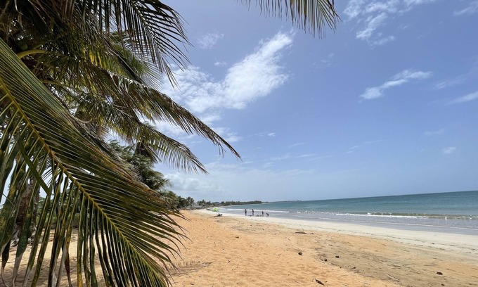 Playa Fortuna Casa | 2-Unit-1 Price! Family/Group Bundle# Heart of Luquillo Beach House #Free Parking