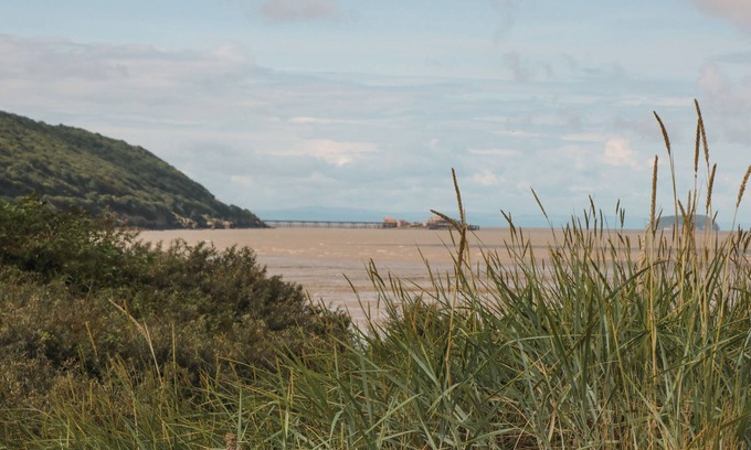 Kewstoke Cabaña | 2 VICTORIA COTTAGES, romantic, country holiday cottage in Kewstoke
