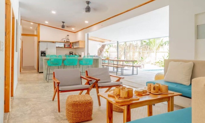 Manzanillo Apartamento | 2-Villa Combo w/ Private Pools by Beach
