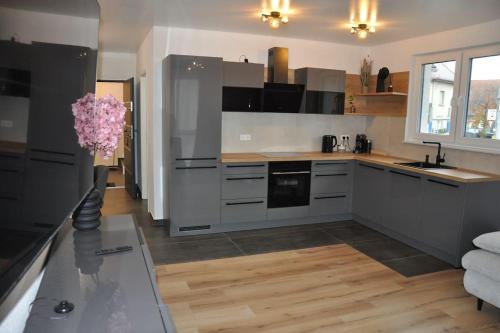 Leopoldshafen Apartamento | 2-Zi Wohn NEU Modern