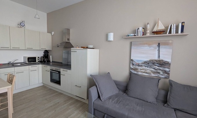 Stolpe Apartamento | 2 Zimmerappartement, 40m" für 2-3 Personen, 1 Schlafzimmer mit Doppelbett, 1 Sch