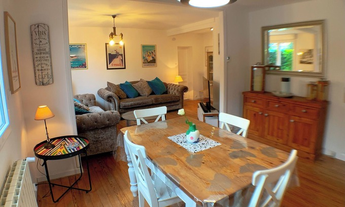 Chenac-Saint-Seurin-d'Uzet Casa | 20% DISCOUNT FOR SUMMER DATES Three bed house in pretty village Gironde estuary