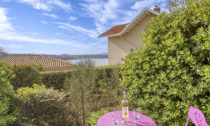 Bandol Apartamento | 20 m² Apartamento ∙ 1 habitación ∙ 2 huéspedes