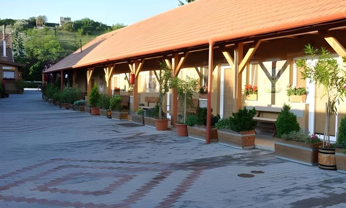 Tatabanya Cama Y Desayuno | 20 m² Bed & Breakfast ∙ 4 huéspedes