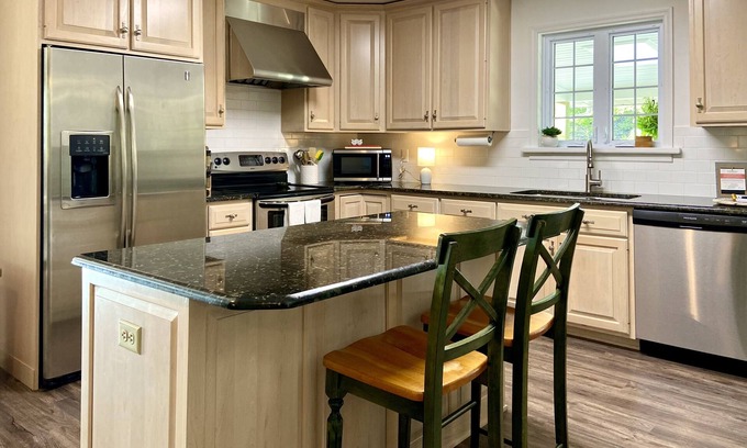 West Milton Casa | < 20 minutes from Bucknell. 4 minutes from Routes I-80 & 180.