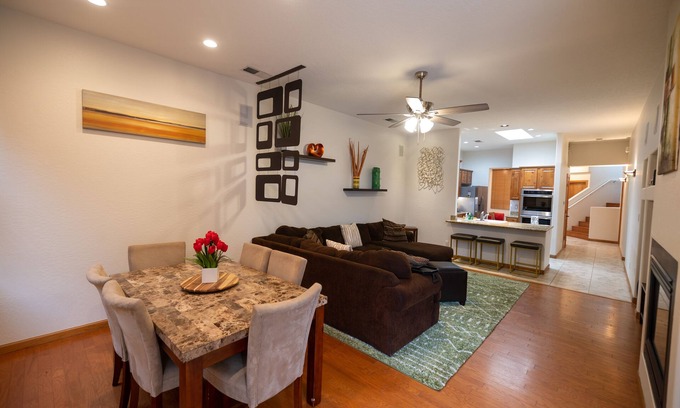 Northeast Heights Casa | **20% New Listing Discount! Tramway Home By Sandia Mountains