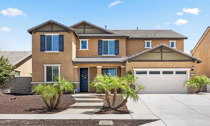 Mira Loma Casa | 20% OFF MONTHLY! Spacious 5Be/4Ba house near ONT Airport