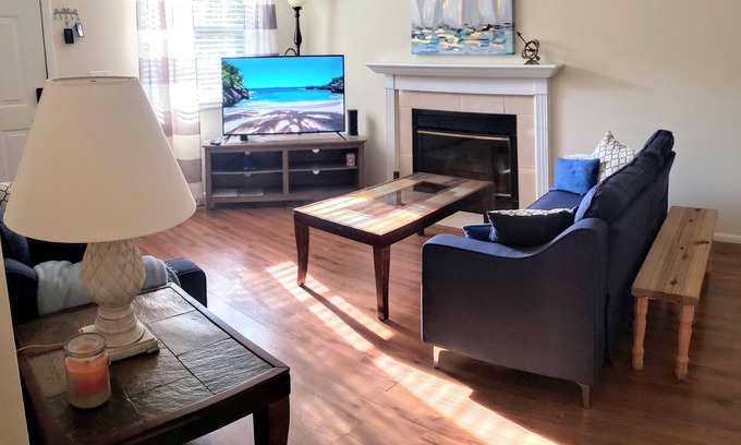 Bayshore Gardens Condominio | 20% Summer discount - 2 beds & 2 baths near IMG Academy is waiting for you!