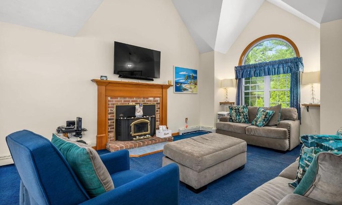 East Dennis Casa | 20 Victoria Lane Dennis Cape Cod - 5 O'Clock Somewhere