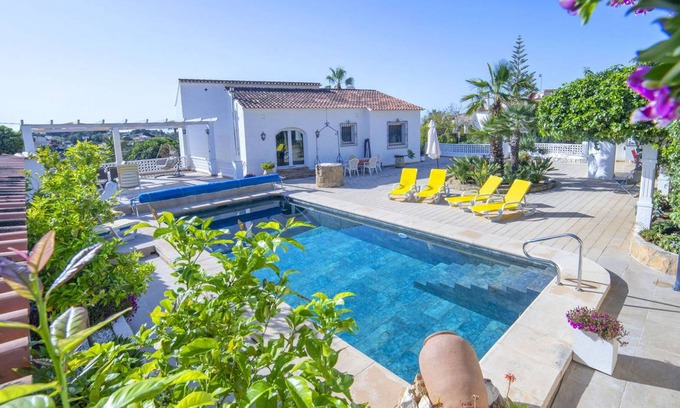 Casas de Torrat Otro | 200 m² Alojamiento ∙ 3 habitaciones ∙ 6 huéspedes