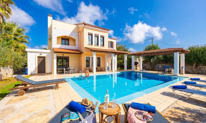 Kefalas Villa | 200 m² Villa ∙ 4 habitaciones ∙ 7 huéspedes
